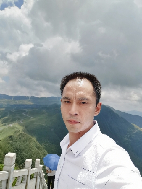 LXZ的第一张照片--遵义残疾人相亲网